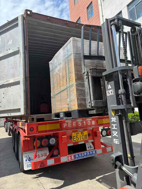 Cotainers Tapes Loading